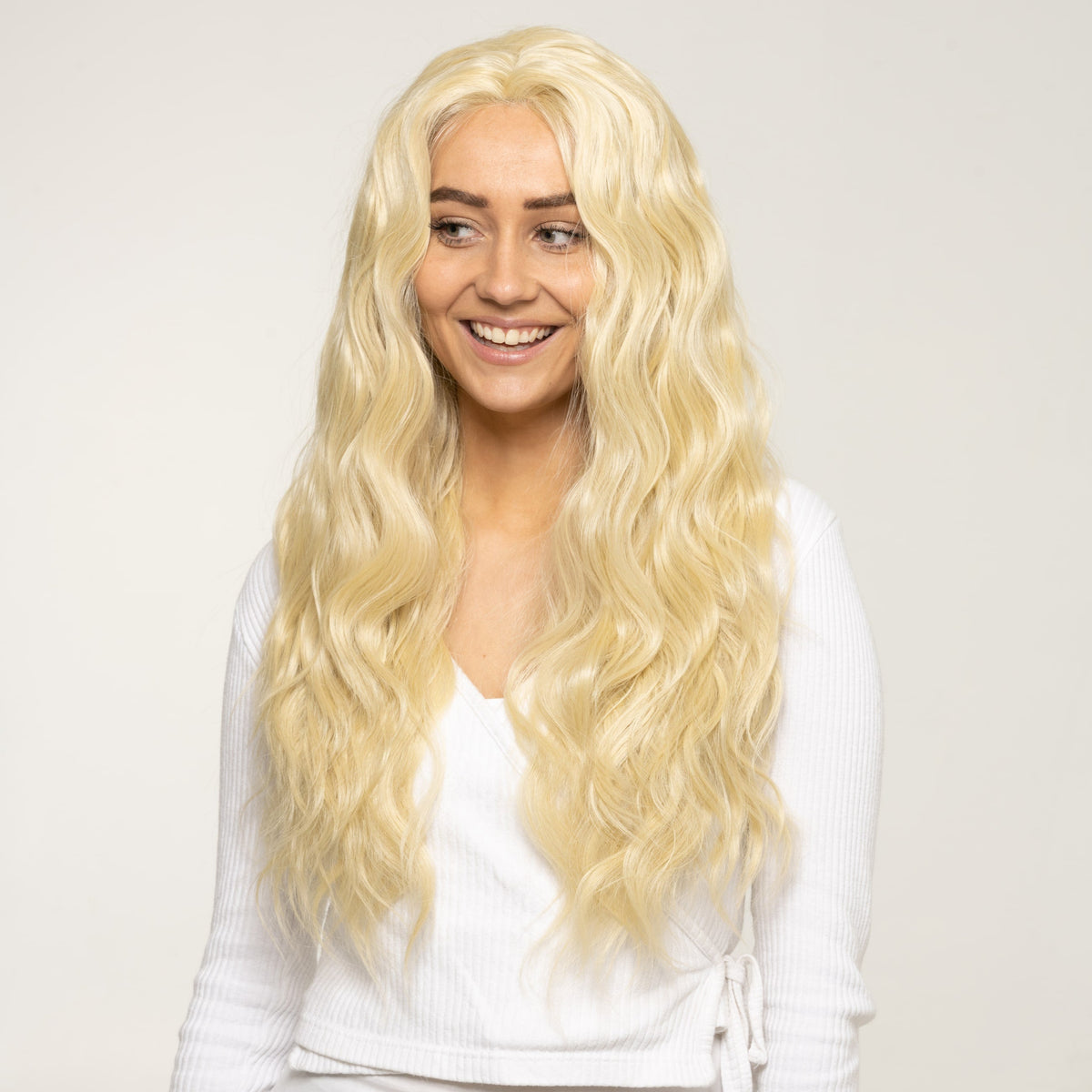 Violet - Synthetic Hair - 65 cm