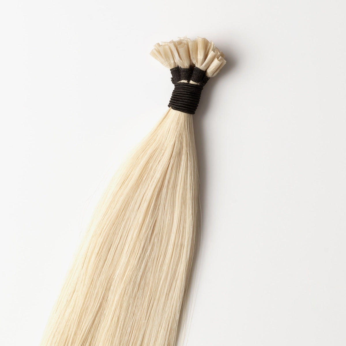 Keratin extensions - Light Natural Blonde 60A
