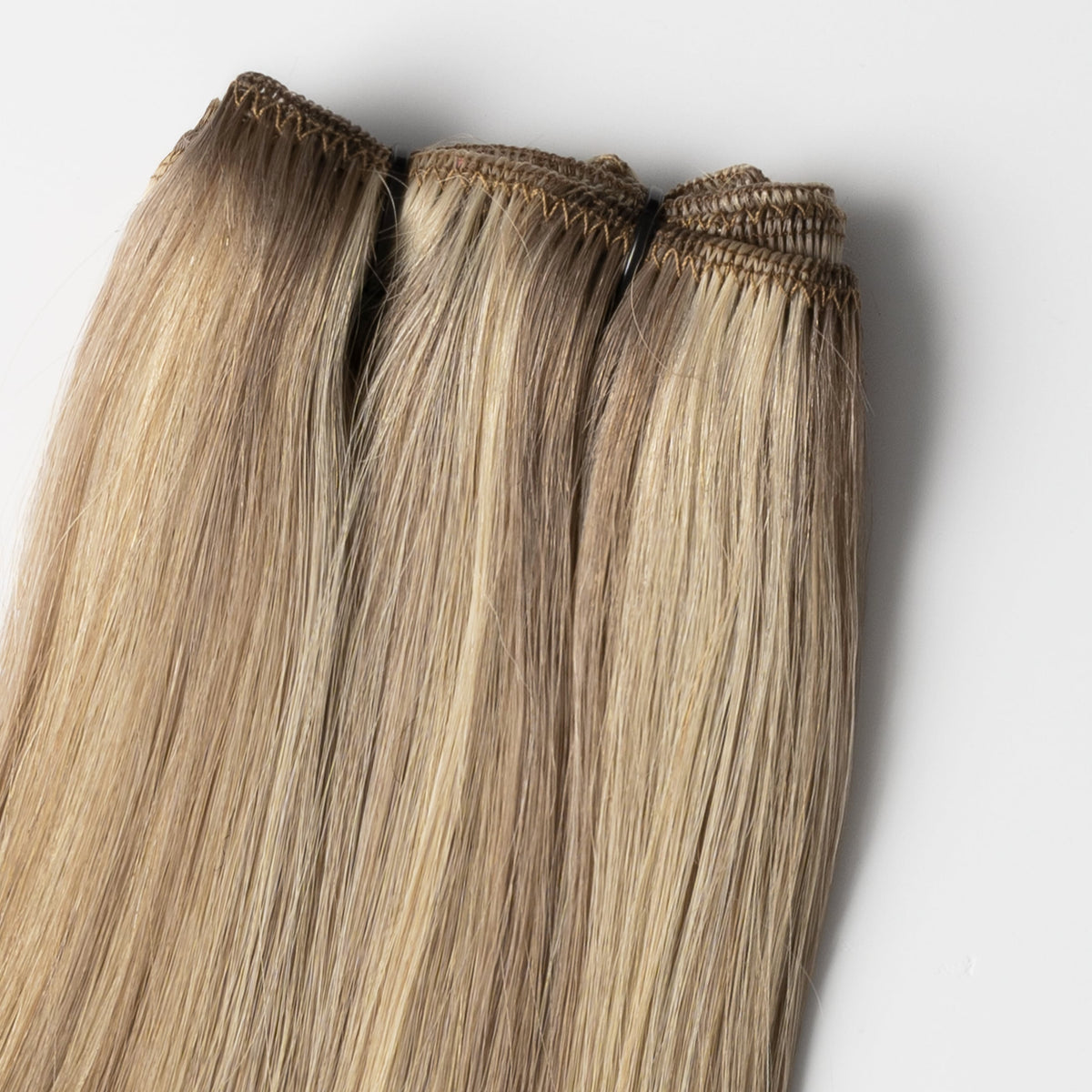 Classic weft - Natural Blonde Mix 5B/15