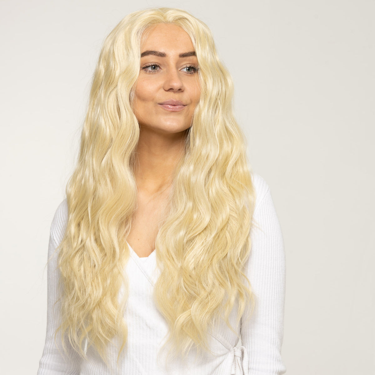 Violet - Synthetic Hair - 65 cm