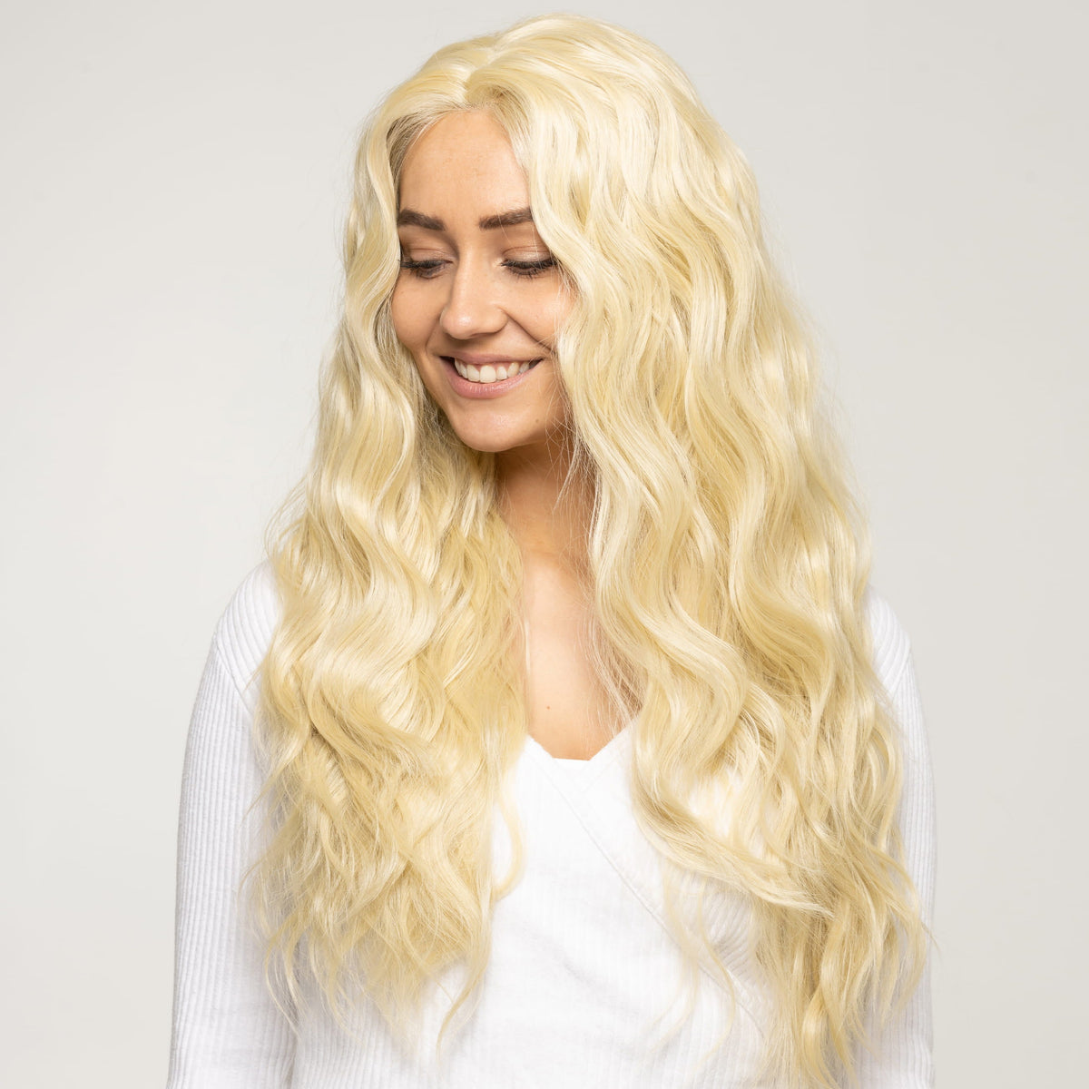 Violet - Synthetic Hair - 65 cm