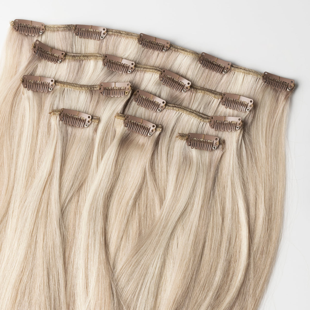 Classic clip in - Light Beige Blonde Mix 16B/60B